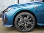Peugeot 308 1.2 Hybrid 136 e-DCS6 GT | Demo | Alcantara | Stoel en stuurverwarming | Navigatie | 18" lichtmetalen velgen | 360 graden camera | Full led | Keyless entry & start