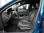 Peugeot 308 1.2 Hybrid 136 e-DCS6 GT | Demo | Alcantara | Stoel en stuurverwarming | Navigatie | 18" lichtmetalen velgen | 360 graden camera | Full led | Keyless entry & start