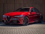 Alfa Romeo Giulia 2.9 V6 Quadrifoglio | MY22 | Carbon dak | Harman/Kardon | 20 inch | Carbon stuur | Adapt. cruise | Camera