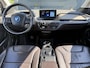BMW i3 S 120Ah 42 kWh RoadStyle Edition 2e Eigenaar,Navi,Leder,184pk,Stoelverwarming,Dealer Onderhouden,Pdc V+A,Apk tot 01-2026