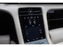 Porsche Taycan 4S Performance 84 kWh / Panoramadak / Camera / Luchtvering / Achterasbesturing / 20'' / Bose / Sportchrono / ACC / Stuurverwarming / Warmtepomp / DAB / Stoelverwarming