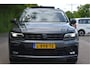 Volkswagen Tiguan 2.0 TSI 4Motion Highline 221 PK R-Line | Pano.dak | 360 gr. camera | Elekt.trekhaak | Keyless | Virtual cockpit | Uniek