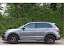 Volkswagen Tiguan 2.0 TSI 4Motion Highline 221 PK R-Line | Pano.dak | 360 gr. camera | Elekt.trekhaak | Keyless | Virtual cockpit | Uniek
