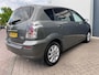 Toyota Verso 1.8 VVT-i Dynamic/1eigenaar/Dealer-onderhouden/Cruise-c/Climaat-c/PDC /AUX/Elek-pakket