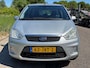 Ford C-Max 1.6-16V Titanium ECC Navigatie LMV 17" Audio/CD TCS Cruisecontrol PDC ABS ESP Trekhaak Dealeronderhoud Apk 19/04/2026