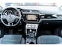 Volkswagen Touran 1.5 TSI Highline 7p | Schuif/ Kantel panoramadak | Navigatie | Stoelverwarming | Adaptieve Cruise Control | Ergo | LED Koplampen | Metalic Lak | Lichtmetalen Velgen | Velours/ Alcantara Bekleding |