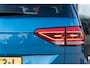 Volkswagen Touran 1.5 TSI Highline 7p | Schuif/ Kantel panoramadak | Navigatie | Stoelverwarming | Adaptieve Cruise Control | Ergo | LED Koplampen | Metalic Lak | Lichtmetalen Velgen | Velours/ Alcantara Bekleding |