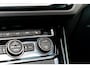 Volkswagen Touran 1.5 TSI Highline 7p | Schuif/ Kantel panoramadak | Navigatie | Stoelverwarming | Adaptieve Cruise Control | Ergo | LED Koplampen | Metalic Lak | Lichtmetalen Velgen | Velours/ Alcantara Bekleding |