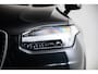 Volvo XC90 2.0 T8 Twin Engine AWD R-Design Trekhaak - Panoromadak - Head Up - IntelliSafe Surround - Keyless Drive - Verwarmbaar stuurwiel - Getinte Ruiten - Stoelverwarming voor - Elektrisch verstelbare passagiersstoel -