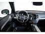 Volvo XC90 2.0 T8 Twin Engine AWD R-Design Trekhaak - Panoromadak - Head Up - IntelliSafe Surround - Keyless Drive - Verwarmbaar stuurwiel - Getinte Ruiten - Stoelverwarming voor - Elektrisch verstelbare passagiersstoel -