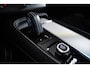 Volvo XC90 2.0 T8 Twin Engine AWD R-Design Trekhaak - Panoromadak - Head Up - IntelliSafe Surround - Keyless Drive - Verwarmbaar stuurwiel - Getinte Ruiten - Stoelverwarming voor - Elektrisch verstelbare passagiersstoel -