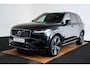 Volvo XC90 2.0 T8 Twin Engine AWD R-Design Trekhaak - Panoromadak - Head Up - IntelliSafe Surround - Keyless Drive - Verwarmbaar stuurwiel - Getinte Ruiten - Stoelverwarming voor - Elektrisch verstelbare passagiersstoel -