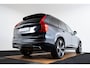 Volvo XC90 2.0 T8 Twin Engine AWD R-Design Trekhaak - Panoromadak - Head Up - IntelliSafe Surround - Keyless Drive - Verwarmbaar stuurwiel - Getinte Ruiten - Stoelverwarming voor - Elektrisch verstelbare passagiersstoel -