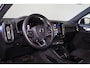 Volvo XC40 Recharge Twin Plus 82 kWh - IntelliSafe Assist & Surround - Verwarmde voorstoelen, stuur & achterbank - Parkeersensoren voor & achter - Elektr. bedienb. bestuurdersstoel met geheugen - Draadloze tel. lader - Warmtepomp - Extra getint glas -  Elektr. inklapbare trekhaak - 19' LMV
