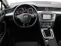 Volkswagen Passat 1.4 TSI Comfortline | Full LED | Navigatie | Climate control | Parkeerhulp | Cruise control | Getint glas