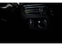 Porsche Macan 2.0 Panoramadak - Stuurbekrachtiging Plus - Bestuurdersstoelgeheugen pakket - Licht Comfort Pakket - Stoelverwaming voor/achter - BOSE - GT sportstuurwiel - Verkeerstekenherkenning - Achteruitrijcamera -