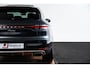 Porsche Macan 2.0 Panoramadak - Stuurbekrachtiging Plus - Bestuurdersstoelgeheugen pakket - Licht Comfort Pakket - Stoelverwaming voor/achter - BOSE - GT sportstuurwiel - Verkeerstekenherkenning - Achteruitrijcamera -