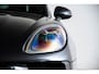 Porsche Macan 2.0 Panoramadak - Stuurbekrachtiging Plus - Bestuurdersstoelgeheugen pakket - Licht Comfort Pakket - Stoelverwaming voor/achter - BOSE - GT sportstuurwiel - Verkeerstekenherkenning - Achteruitrijcamera -