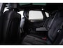 Porsche Macan 2.0 Panoramadak - Stuurbekrachtiging Plus - Bestuurdersstoelgeheugen pakket - Licht Comfort Pakket - Stoelverwaming voor/achter - BOSE - GT sportstuurwiel - Verkeerstekenherkenning - Achteruitrijcamera -