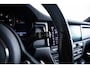 Porsche Macan 2.0 Panoramadak - Stuurbekrachtiging Plus - Bestuurdersstoelgeheugen pakket - Licht Comfort Pakket - Stoelverwaming voor/achter - BOSE - GT sportstuurwiel - Verkeerstekenherkenning - Achteruitrijcamera -