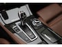 BMW 5-Serie Touring 528i High Executive 2012 M-Pakket | Head-up | Memoryseats | Navigatie | Camera | Bluetooth | Stoelverwarming | PDC | Cruise control | Climate control | USB AUX | Lederen bekleding | Elektrisch verstelbaar stuur