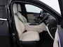Mercedes-Benz GLC Coupe 300e 4MATIC Luxury Line | Beige bekleding | Trekhaak | Distronic  |  Verwarmd stuur |