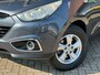 Hyundai ix35 2.0i Active NL AUTO NAP! 2e eigenaar! Airco l Trekhaak 1900KG trekgewicht! LM velgen l MTF-stuur l Dealer OH!