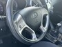Hyundai ix35 2.0i Active NL AUTO NAP! 2e eigenaar! Airco l Trekhaak 1900KG trekgewicht! LM velgen l MTF-stuur l Dealer OH!