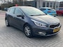 Kia Ceed Cee'd 1.6 GDI Business Pack 5 deurs! NL AUTO NAP! Navi l Camera l Crusie l LED l Airco ECC! DEALER OH l TOPSTAAT