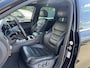 Volkswagen Touareg 3.0 TSI Hybrid Highline | Luchtvering | Stoel Ventilatie/Verwarming | Camera | Trekhaak |
