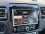 Volkswagen Touareg 3.0 TSI Hybrid Highline | Luchtvering | Stoel Ventilatie/Verwarming | Camera | Trekhaak |