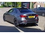 Mercedes-Benz A-klasse 200 164 PK Automaat AMG-Line Business Solutions, Night-Pakket, Panoramadak, LED, Camera, Leder-Alcantara