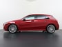 Mercedes-Benz A-klasse 200 AMG | Sfeerverlichting | 360° Camera | 19" AMG Velgen | Head-up Display | Augmented Reality | Multibeam LED Koplampen | Stoelverwarming voor