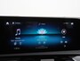 Mercedes-Benz A-klasse 200 AMG | Sfeerverlichting | 360° Camera | 19" AMG Velgen | Head-up Display | Augmented Reality | Multibeam LED Koplampen | Stoelverwarming voor