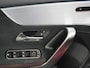 Mercedes-Benz A-klasse 200 AMG | Sfeerverlichting | 360° Camera | 19" AMG Velgen | Head-up Display | Augmented Reality | Multibeam LED Koplampen | Stoelverwarming voor