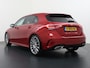 Mercedes-Benz A-klasse 200 AMG | Sfeerverlichting | 360° Camera | 19" AMG Velgen | Head-up Display | Augmented Reality | Multibeam LED Koplampen | Stoelverwarming voor