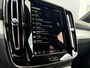 Volvo XC40 B4 Core | Adaptieve Cruise Control en dodehoek detectie | Verw. voorstoelen, achterbank en stuurwiel | Donker getint glas achter | Trekhaak | Parkeerverwarming met timer