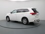 Mitsubishi Outlander 2.4 PHEV Pure Camera | Climate | Cruise | Parkeersens. achter | Trekhaak