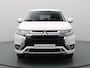 Mitsubishi Outlander 2.4 PHEV Pure Camera | Climate | Cruise | Parkeersens. achter | Trekhaak