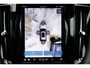 Volvo XC60 T6 Recharge AWD Plus Dark - LONG RANGE - Luchtvering - Panorama/schuifdak - IntelliSafe Assist & Surround - 360º Camera - Harman/Kardon audio - Heico uitlaatsierstukken - Verwarmde voorstoelen, stuur & achterbank - Parkeersensoren voor & achter - Elektr. bedienb. voorstoelen met geheugen - Draadloze tel. lader - Extra getint glas - 22' LMV