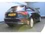 Audi A3 Sportback 30 TFSI Business edition | Incl. 12 maanden Garantie | Keyless entry/start | Parkeersensoren | Schakelmogelijkheid aan stuurwiel | Apple CarPlay/Android Auto | Navigatie | Climate controle | Cruise controle | Virtual cockpit | Draadloze telefoonlader | Lane assist | Zwarte hemel bekleding | 17 Inch LMV | LED koplampen | Origineel NL auto | NAP |