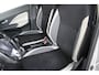 Nissan Micra 0.9 IG-T N-Connecta N-Line! | Navigatie | 17" Lichtmetaal | Camera | Trekhaa | All-Season banden  | Achteruitrijcamera | Cruise control | Dab