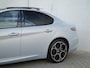 Alfa Romeo Giulia 2.0 Turbo 280 PK Competizione Q4 AWD | Pano | Harman | 19"