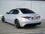 Alfa Romeo Giulia 2.0 Turbo 280 PK Competizione Q4 AWD | Pano | Harman | 19"