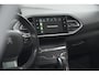 Peugeot 308 PureTech 130 EAT6 Allure | Trekhaak | Camera | Panoramadak | Apple Carplay