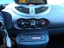 Renault Twingo 1.2-16V Dynamique RIJDT EN SCHAKELT GOED.....