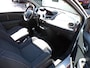 Renault Twingo 1.2-16V Dynamique RIJDT EN SCHAKELT GOED.....