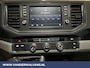 Volkswagen Crafter 2.0 TDI 140 pk L3H3 L2H2 Euro6 Airco | PDC | 3000kg trekvermogen | Apple Carplay Android Auto, Parkeersensoren, Bijrijdersbank