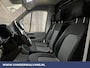 Volkswagen Crafter 2.0 TDI 140 pk L3H3 L2H2 Euro6 Airco | PDC | 3000kg trekvermogen | Apple Carplay Android Auto, Parkeersensoren, Bijrijdersbank