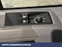 Volkswagen Crafter 2.0 TDI 140 pk L3H3 L2H2 Euro6 Airco | PDC | 3000kg trekvermogen | Apple Carplay Android Auto, Parkeersensoren, Bijrijdersbank